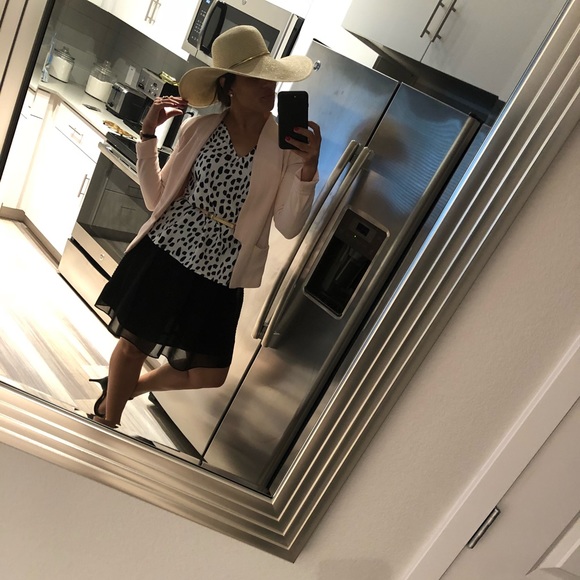 tianaazsells